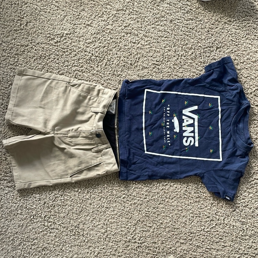 Volcom/Vans toddler shorts t-shirt bundle (one top, one short) 2T